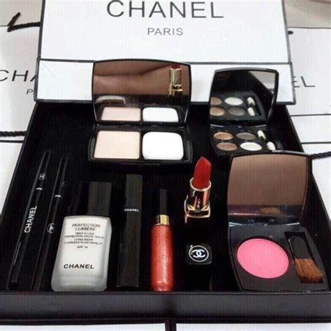 set makeup chanel original|Chanel full makeup set.